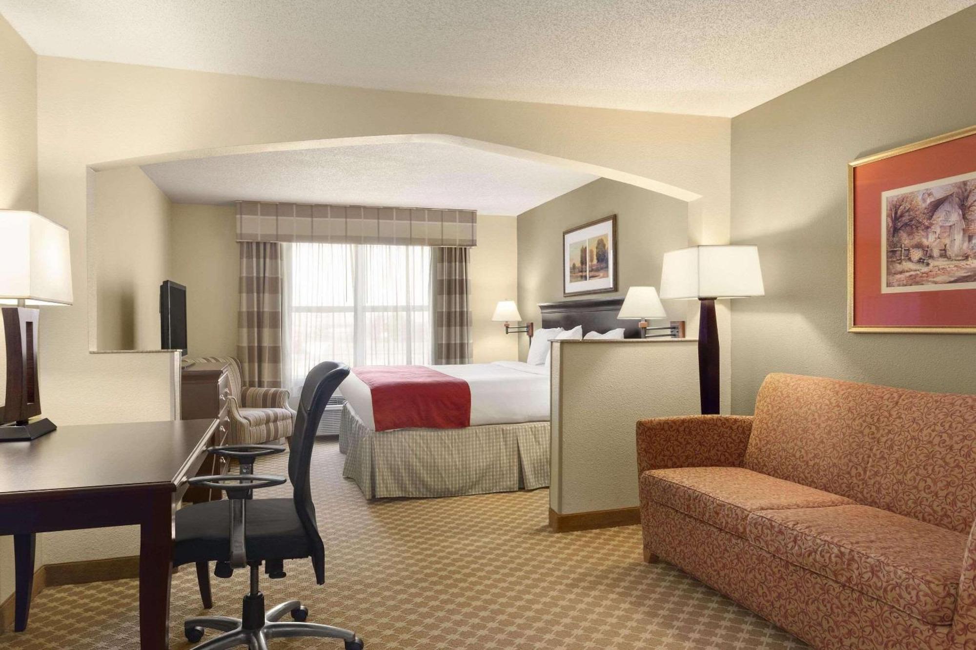 Country Inn & Suites By Radisson, Tuscaloosa, Al ภายนอก รูปภาพ